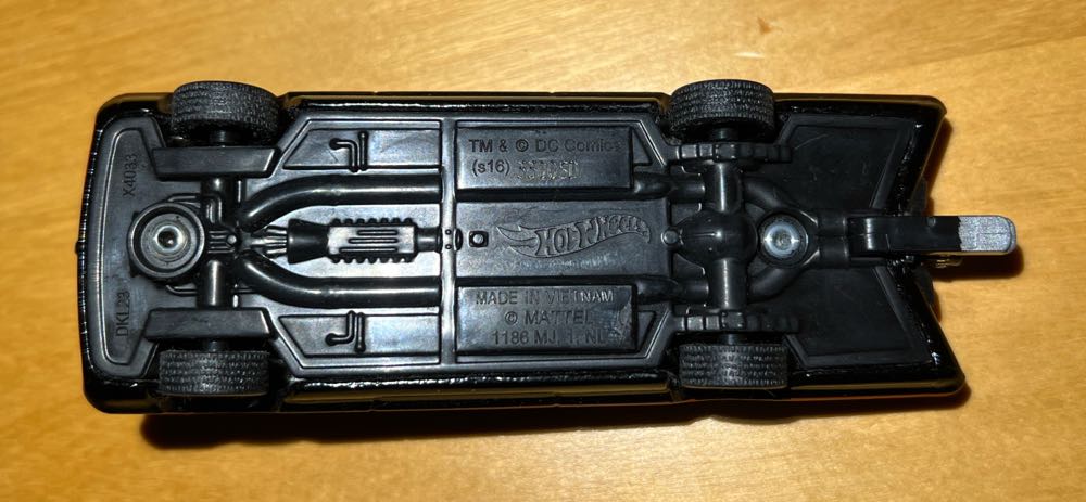 Batman Classic TV Series Batmobile  toy car collectible - Main Image 4