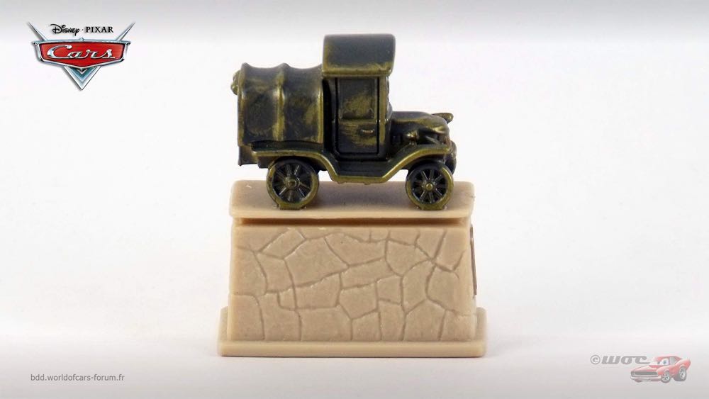 Stanley - (2006 - Desert) MOVIE MOMENTS (9) toy car collectible - Main Image 3