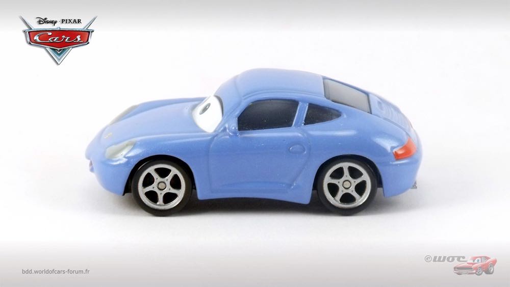 Sally - (2021 - Cars 2021) MOVIE MOMENTS (28) toy car collectible - Main Image 4