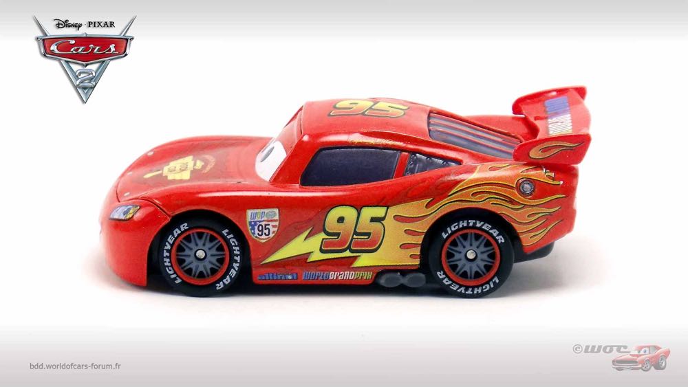 Lightning McQueen with Racing Wheels - (2011 - Cars 2) KMART / SYNTHETIC RUBBER TIRES (10) toy car collectible - Main Image 4