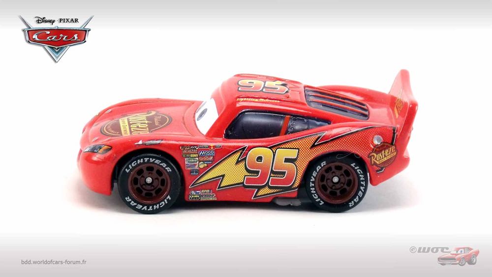 Lightning McQueen - (2010 - Final Lap) KMART / SYNTHETIC RUBBER TIRES / PACK OF 3 (3) toy car collectible - Main Image 4