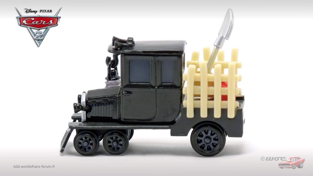 Galloping Geargrinder - (2016 - Cars 2016) 95 RETURNS (7) toy car collectible - Main Image 4
