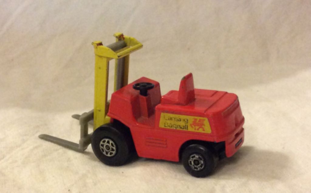 Fork Lift Truck - Matchbox 1-75 Superfast toy car collectible - Main Image 2