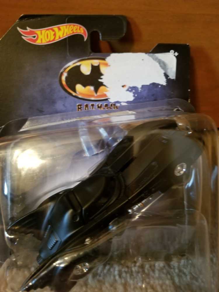 Batmobile 1989 - 1:43 Batman toy car collectible - Main Image 2