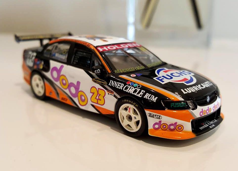 Jamie Whincup VZ Commodore - VZ toy car collectible - Main Image 2