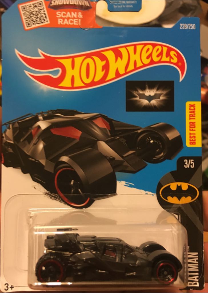 Batmobile (S09) - BATMAN toy car collectible - Main Image 1