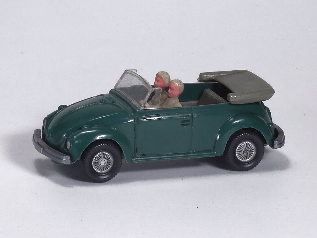 VW 1300 Käfer Cabrio - VW toy car collectible - Main Image 2