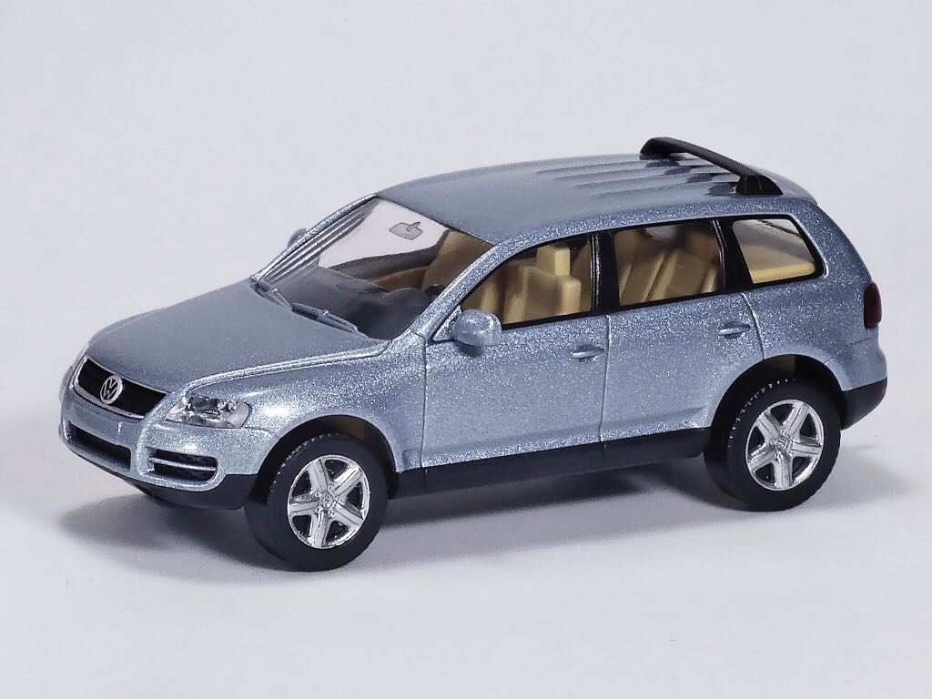 Touareg - VW toy car collectible - Main Image 2