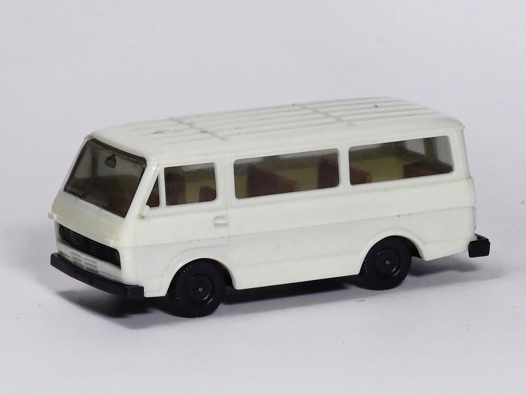 LT 28 Bus - VW toy car collectible - Main Image 2