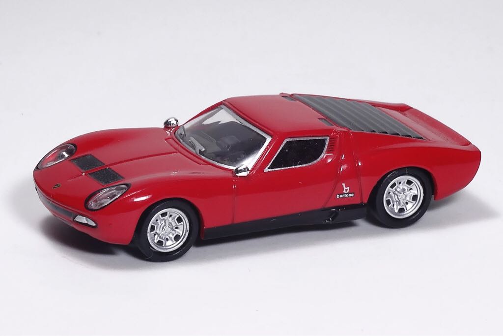 Miura - Lamborghini toy car collectible - Main Image 2