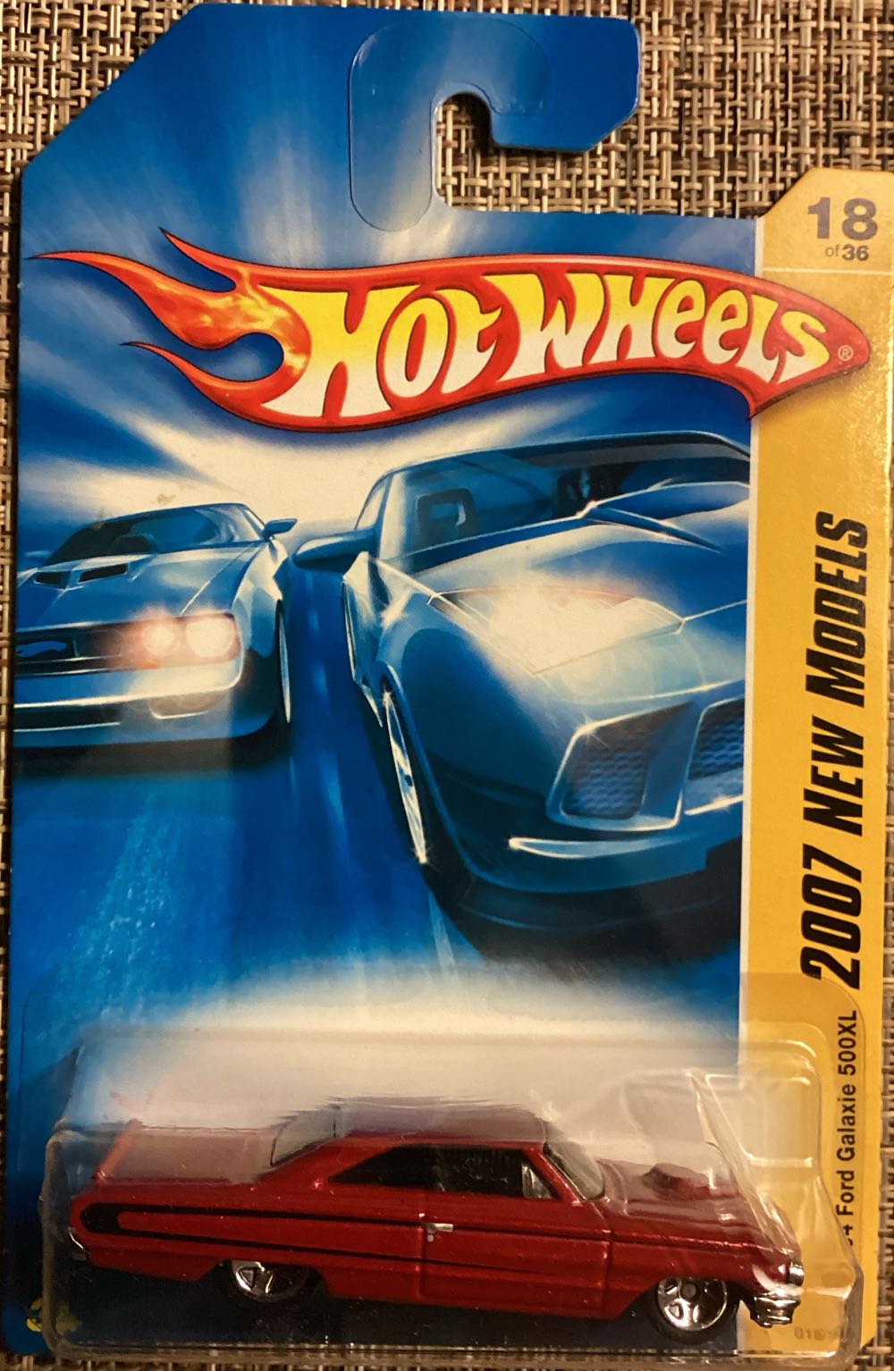 Ford Galaxie 500xl ‘64 L5364-0917K - 2007 New Models toy car collectible - Main Image 3