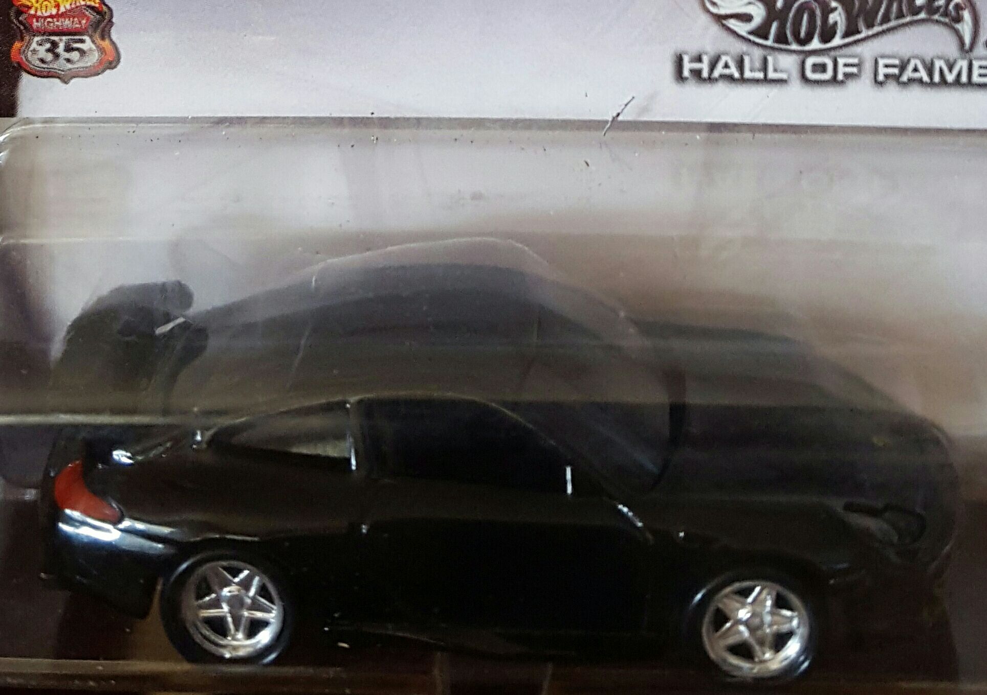 Porsche 911 - Hall Of Fame Greatest Rides toy car collectible - Main Image 2