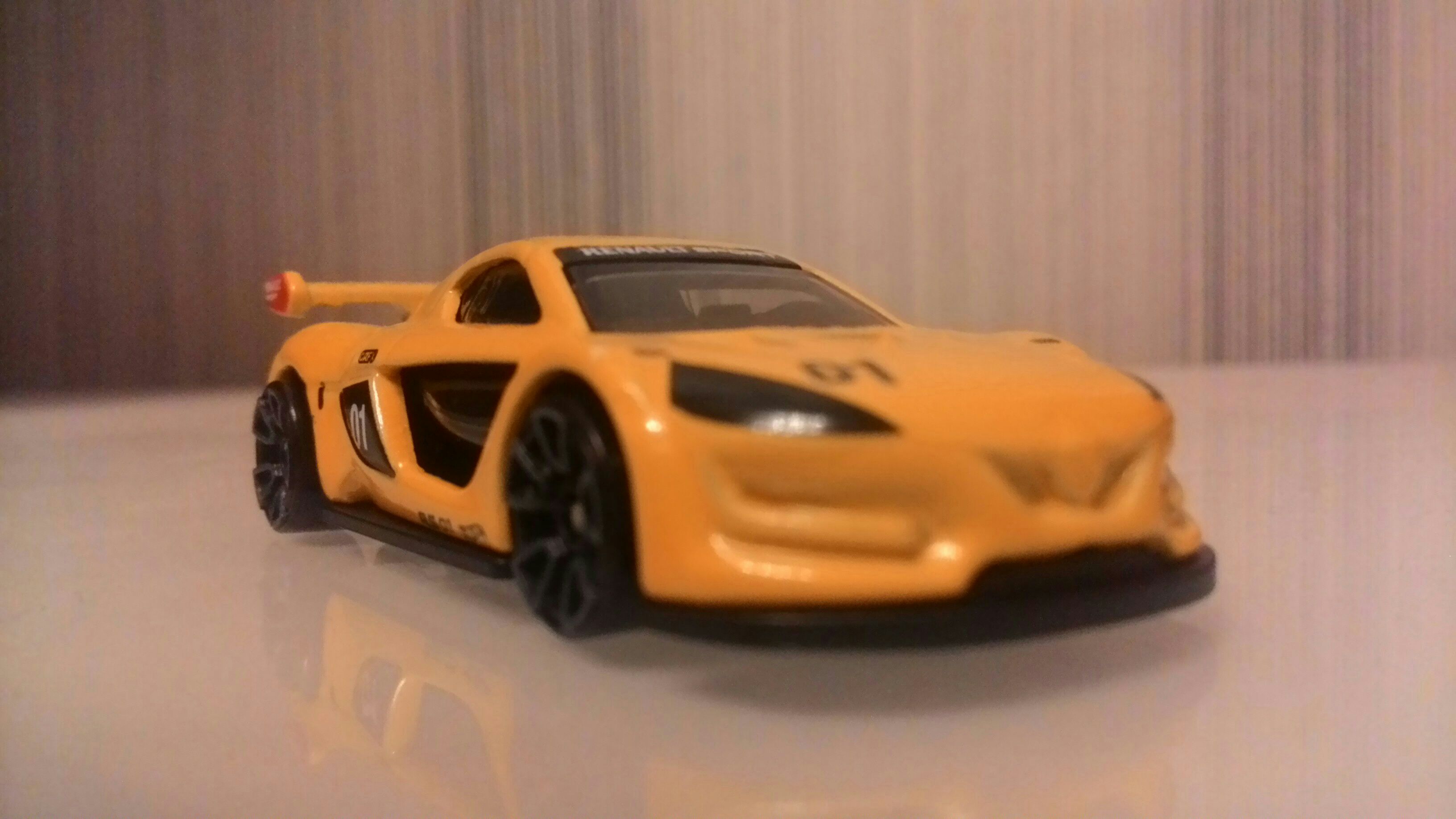 Renault Sport R.S. 01 - 2016 - HW Exotics toy car collectible - Main Image 2