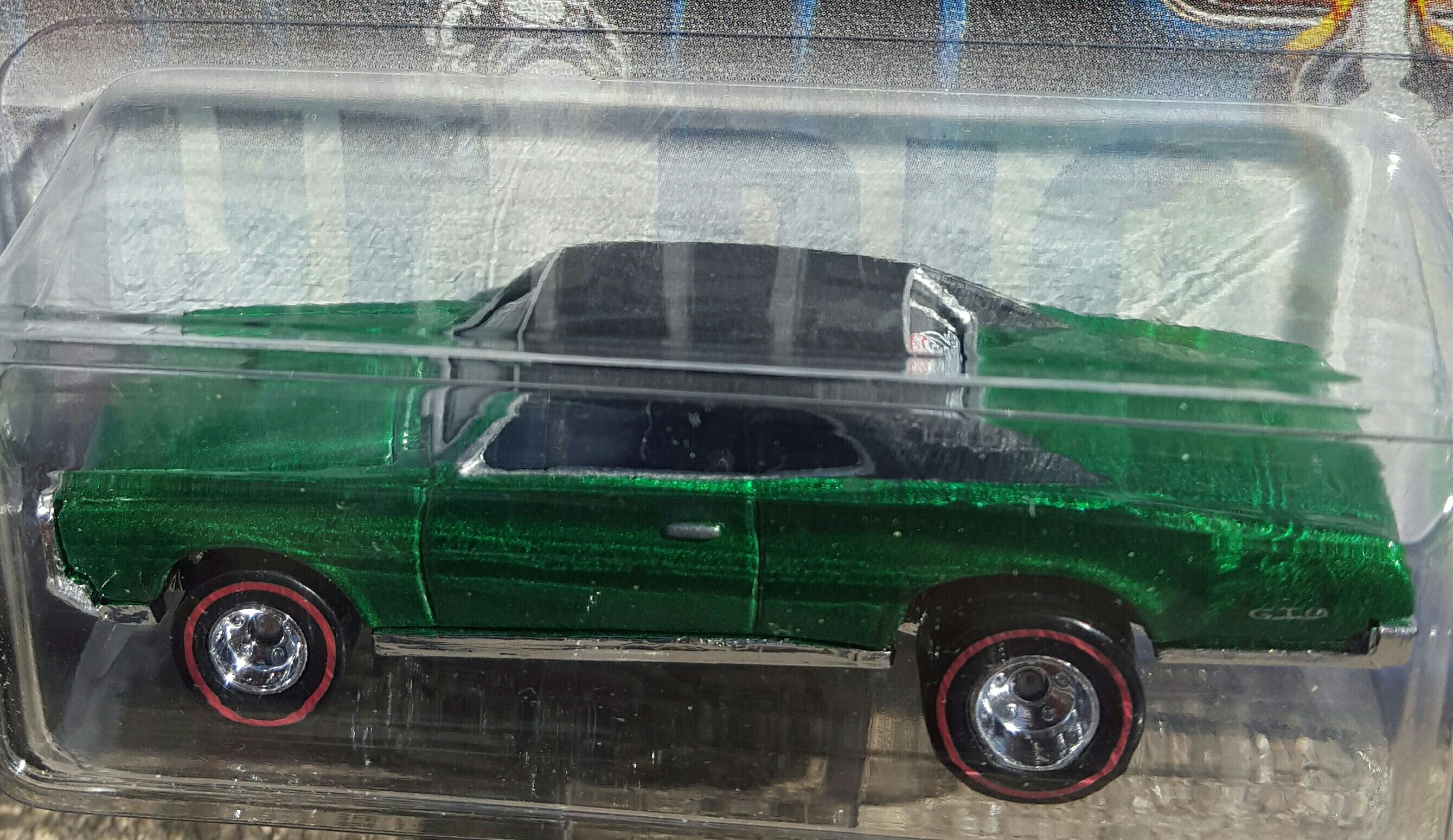 67 GTO - Motor City Classics toy car collectible - Main Image 2