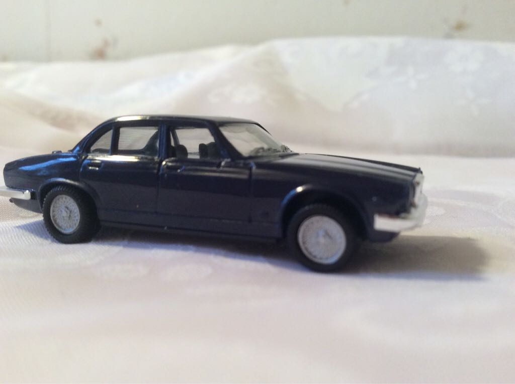 Mclaren MP 4-8 Senna