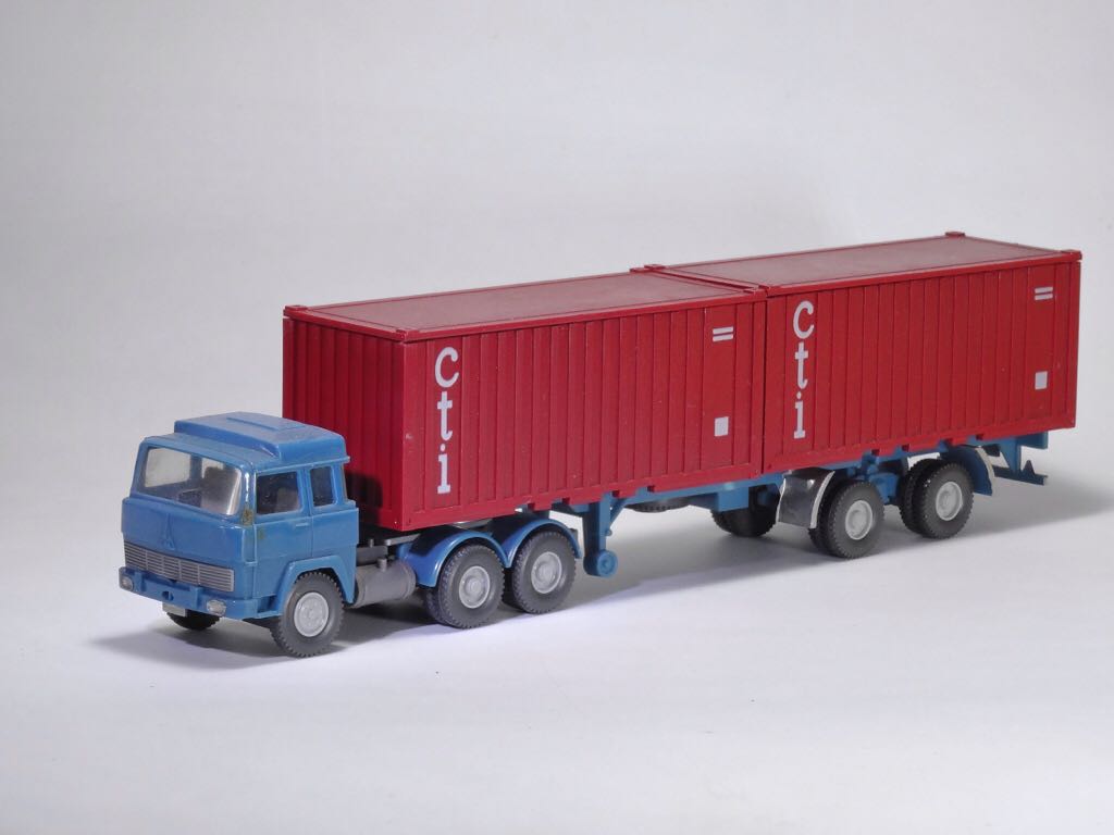 Magirus Deutz Sattelzug Container Cti - Magirus Deutz toy car collectible - Main Image 2