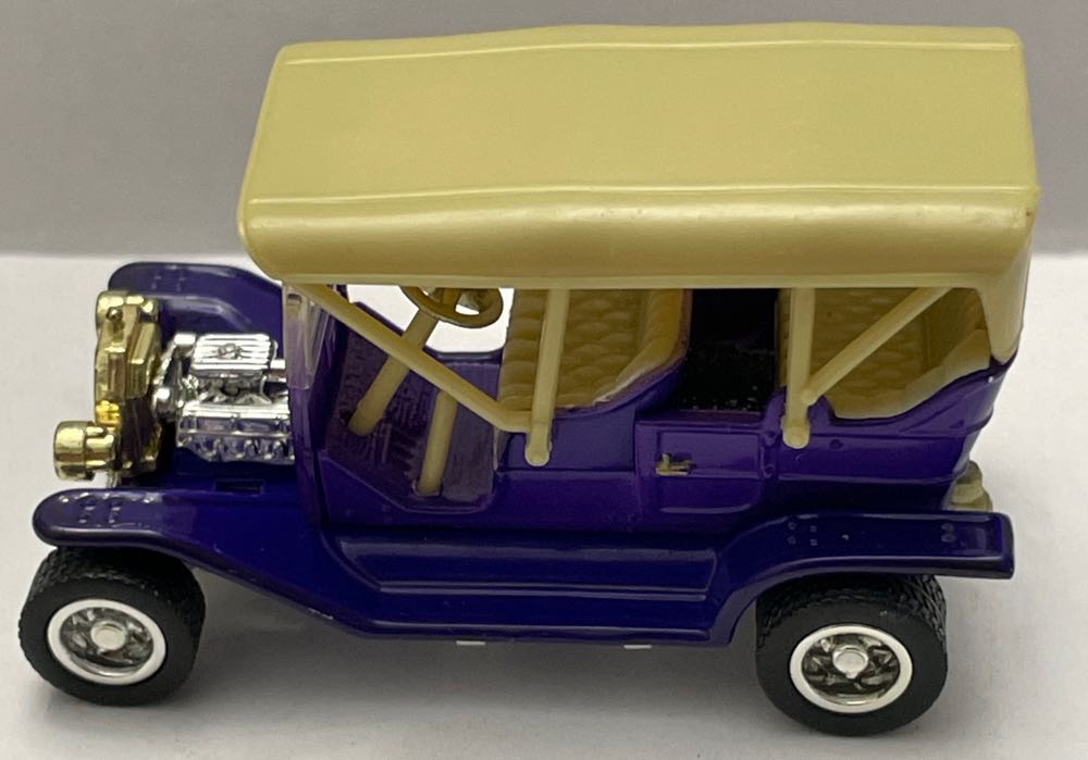 Model T Ford - Hot Rod Series toy car collectible - Main Image 3
