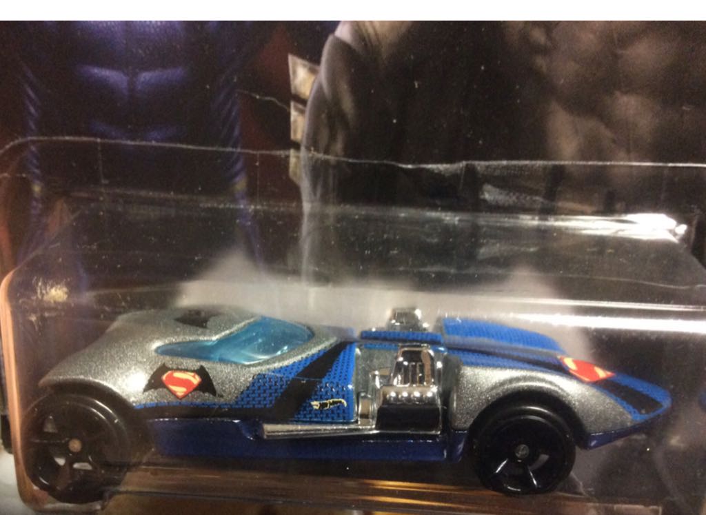 Batman And Superman 1 Of 7. Twin Mill - Batman VS Superman toy car collectible - Main Image 2