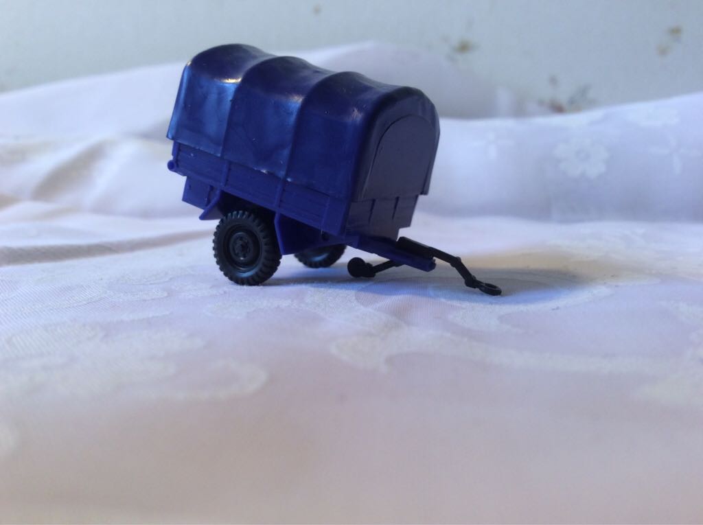 Einachsanhänger Pritsche / Plane THW - N.N. toy car collectible - Main Image 1