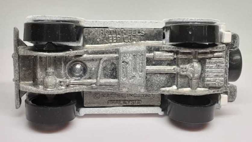 Jeep CJ-7 1981 - Hot Wheels toy car collectible - Main Image 3