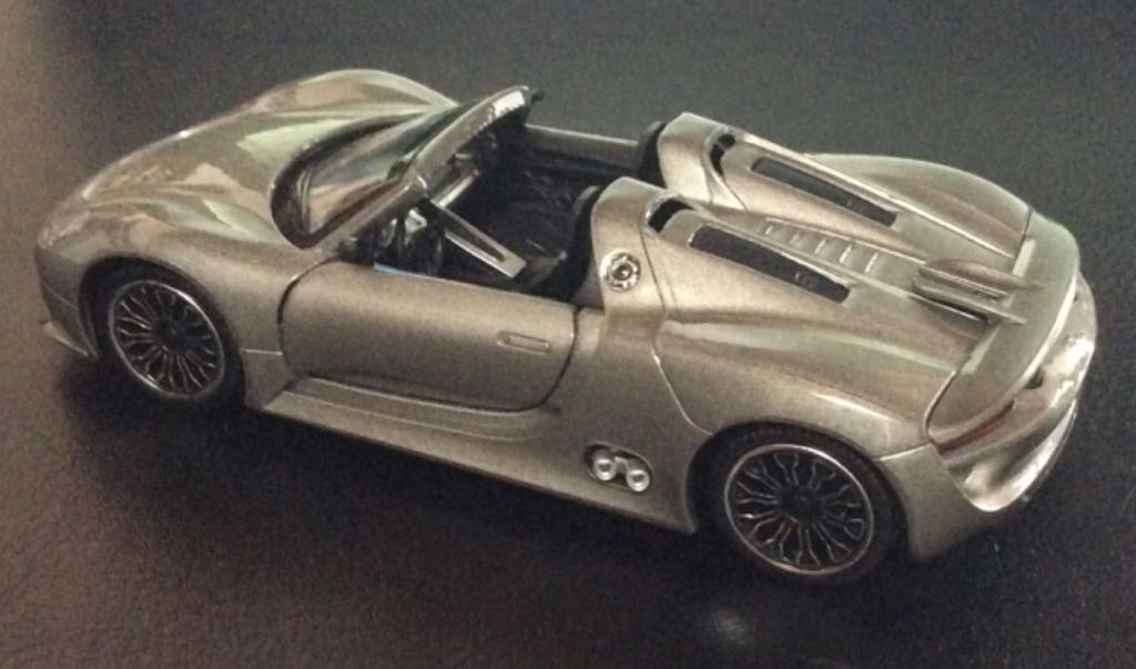 Porsche 918 Spyder - Colección Grandes Autos Deportivos toy car collectible - Main Image 2