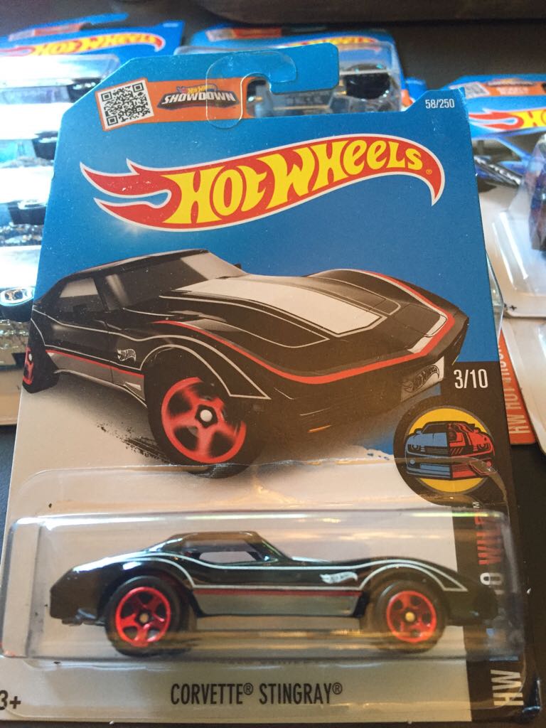 Corvette Stingray - HW Mild To Wild toy car collectible - Main Image 1