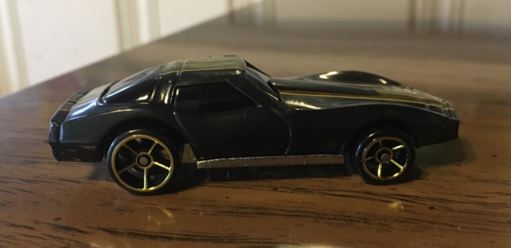Corvette Stingray   toy car collectible - Main Image 1