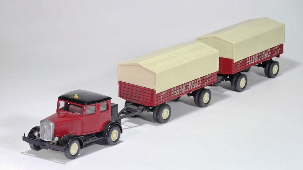 Hanomag Anhänger Pritsche / Plane Hanomag - Hanomag toy car collectible - Main Image 2