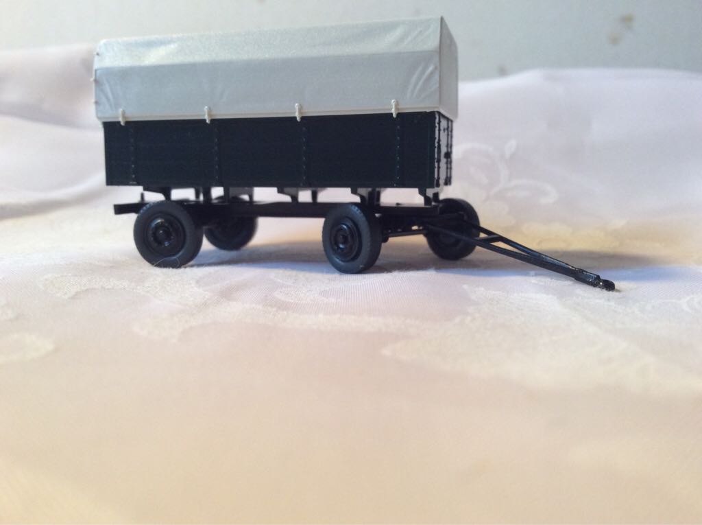 Mercedes L Autotransporter