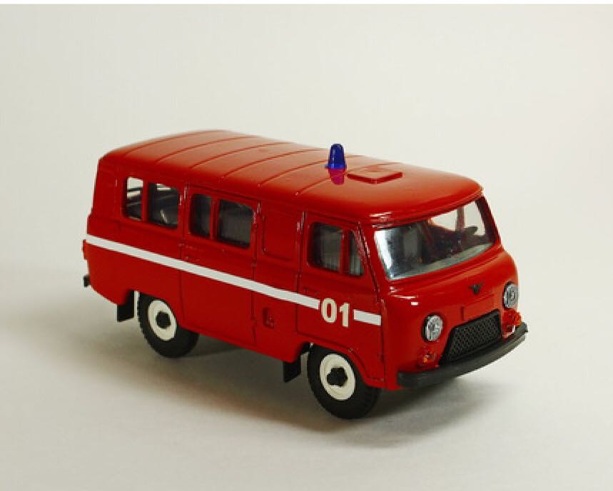 Volvo Container Sattelzug NYK