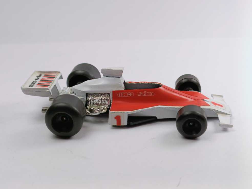 Mclaren M23 - Emerson Fittipaldi - Polistil toy car collectible - Main Image 2