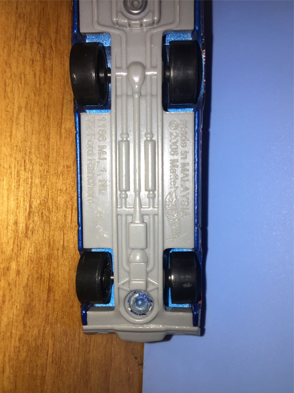 2008 72 Ford Ranchero Blue With Hotwheel Logo On Side  toy car collectible - Main Image 4