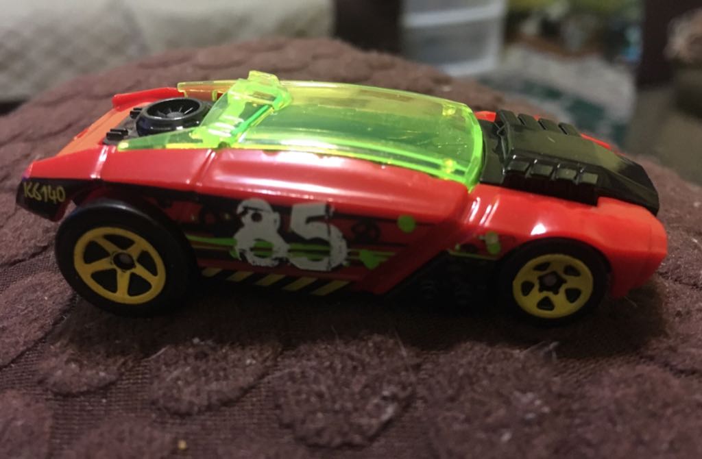 Rogue Hog - Stunt Circuit 5-Pack toy car collectible - Main Image 1
