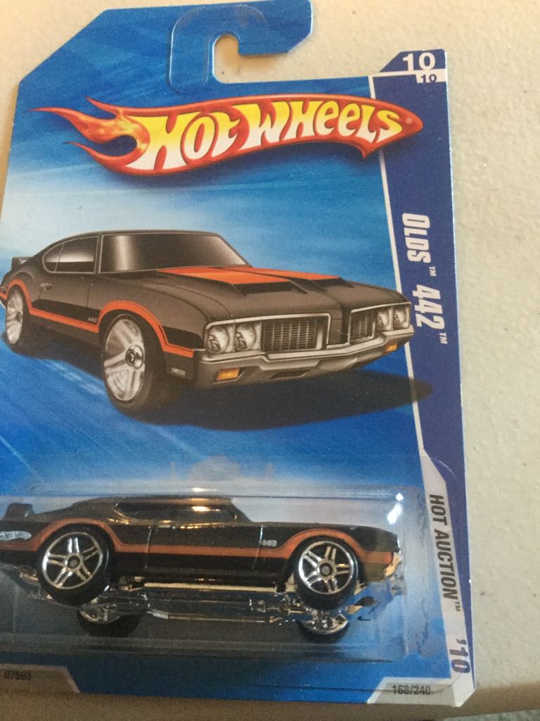 Olds 442 - 2010 Hot Auction toy car collectible - Main Image 1
