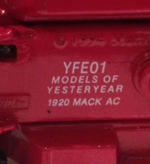 Yfe01 - Matchbox Yesteryear toy car collectible - Main Image 2