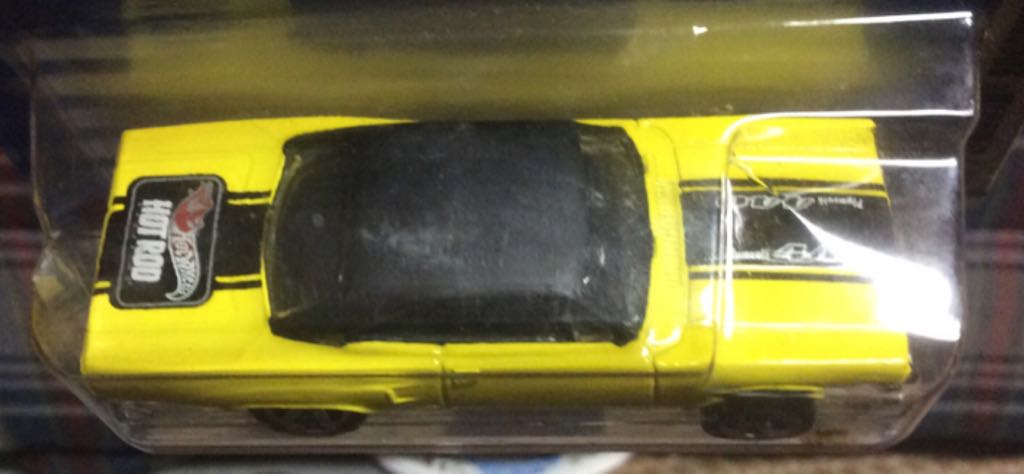 70 Plymouth Road Runner Hot Rod Magazine  toy car collectible - Main Image 2