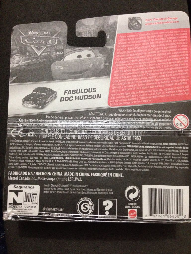 Fabulous Doc Hudson - Disney Pixar Cars toy car collectible - Main Image 2