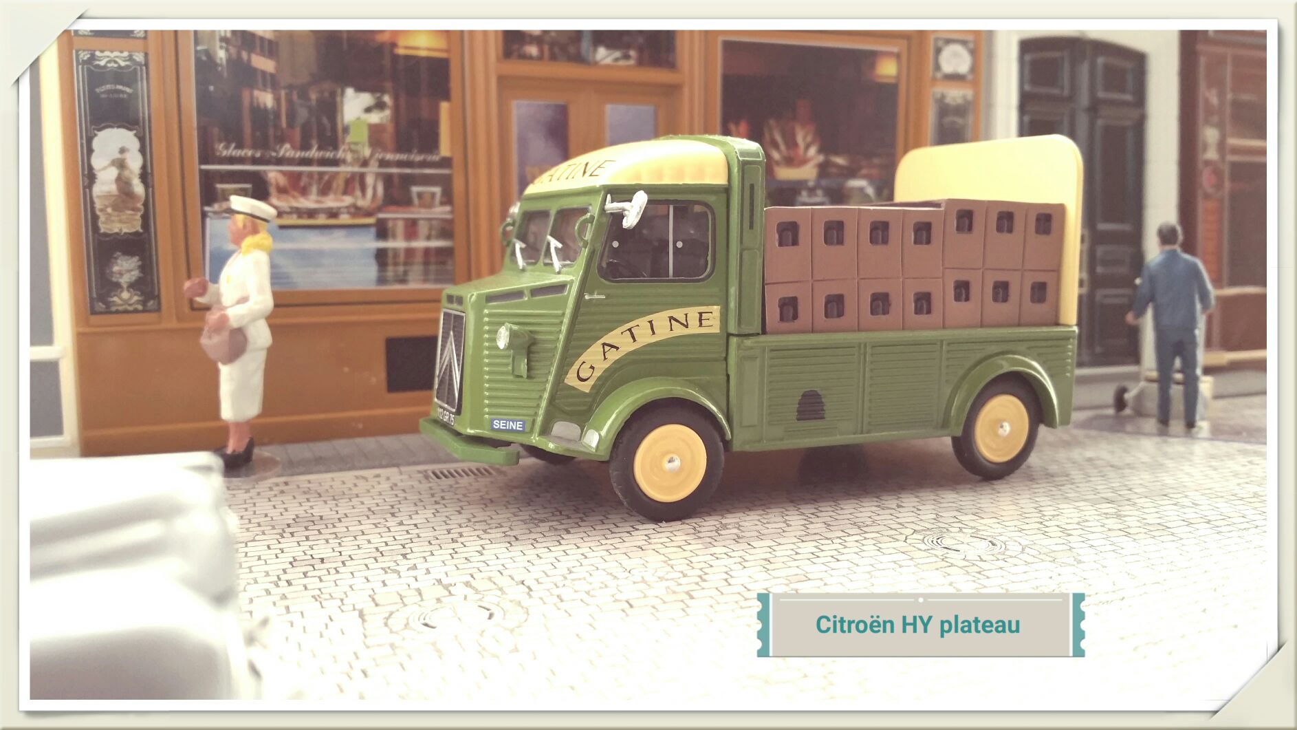 Citroën HY Plateau - Citroën Type H toy car collectible - Main Image 2