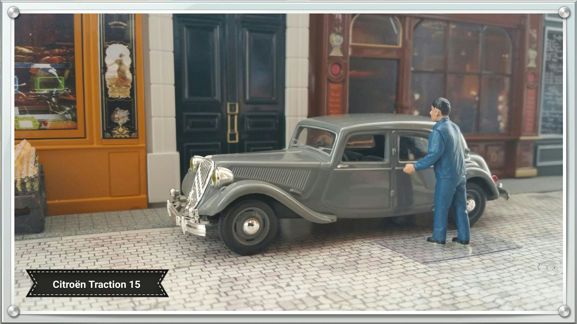 Citroën Traction 15cv - Voitures françaises d’autrefois toy car collectible - Main Image 2