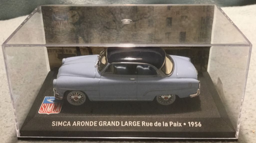 Simca Aronde 9 Grand Large Rue De La Paix - Altaya-Ixo toy car collectible - Main Image 2