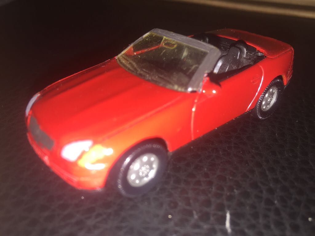 Mercedes SLK 230 Kompressor - Siku toy car collectible - Main Image 1