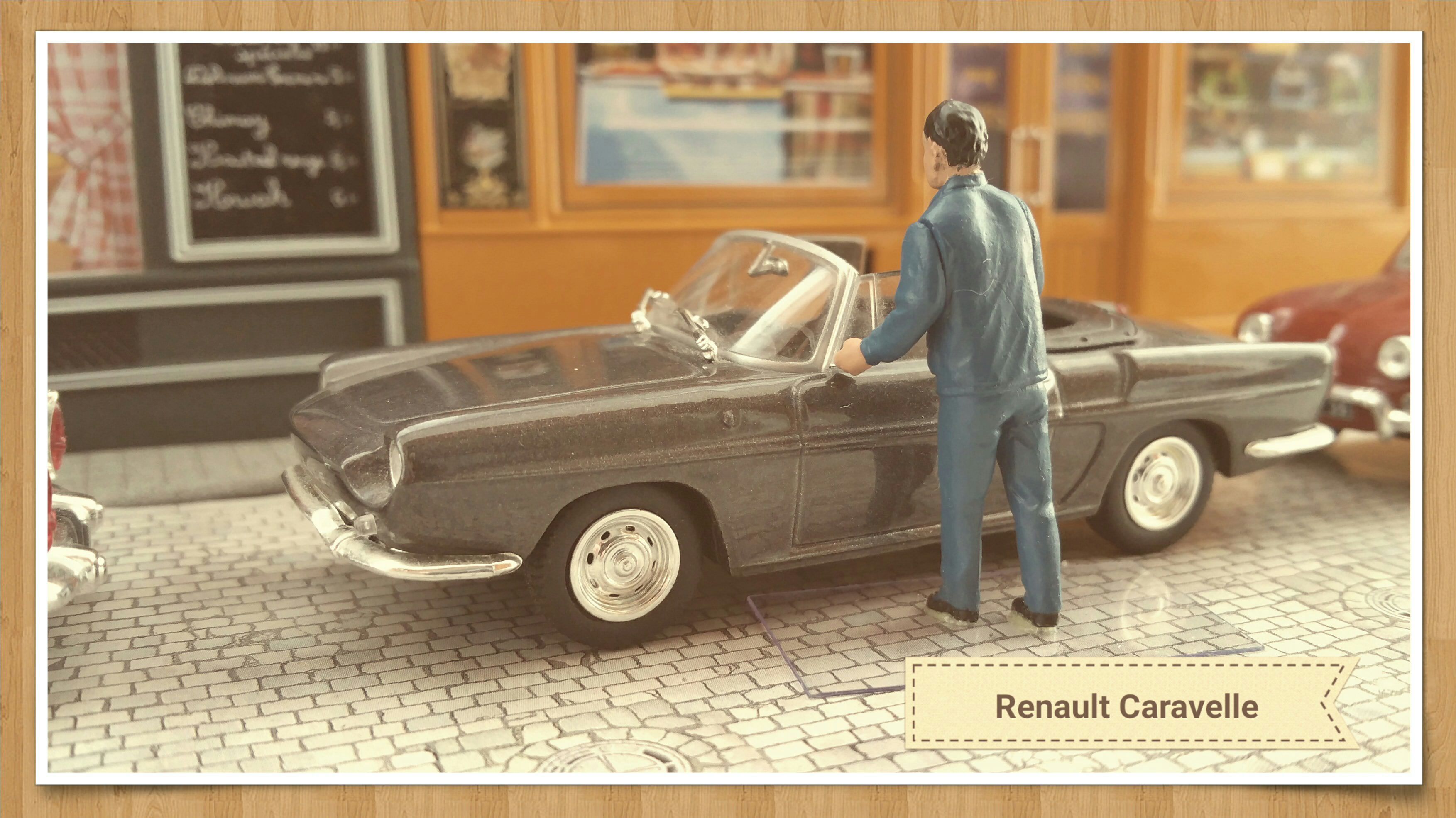 Renault Caravelle - Voitures françaises d’autrefois toy car collectible - Main Image 2