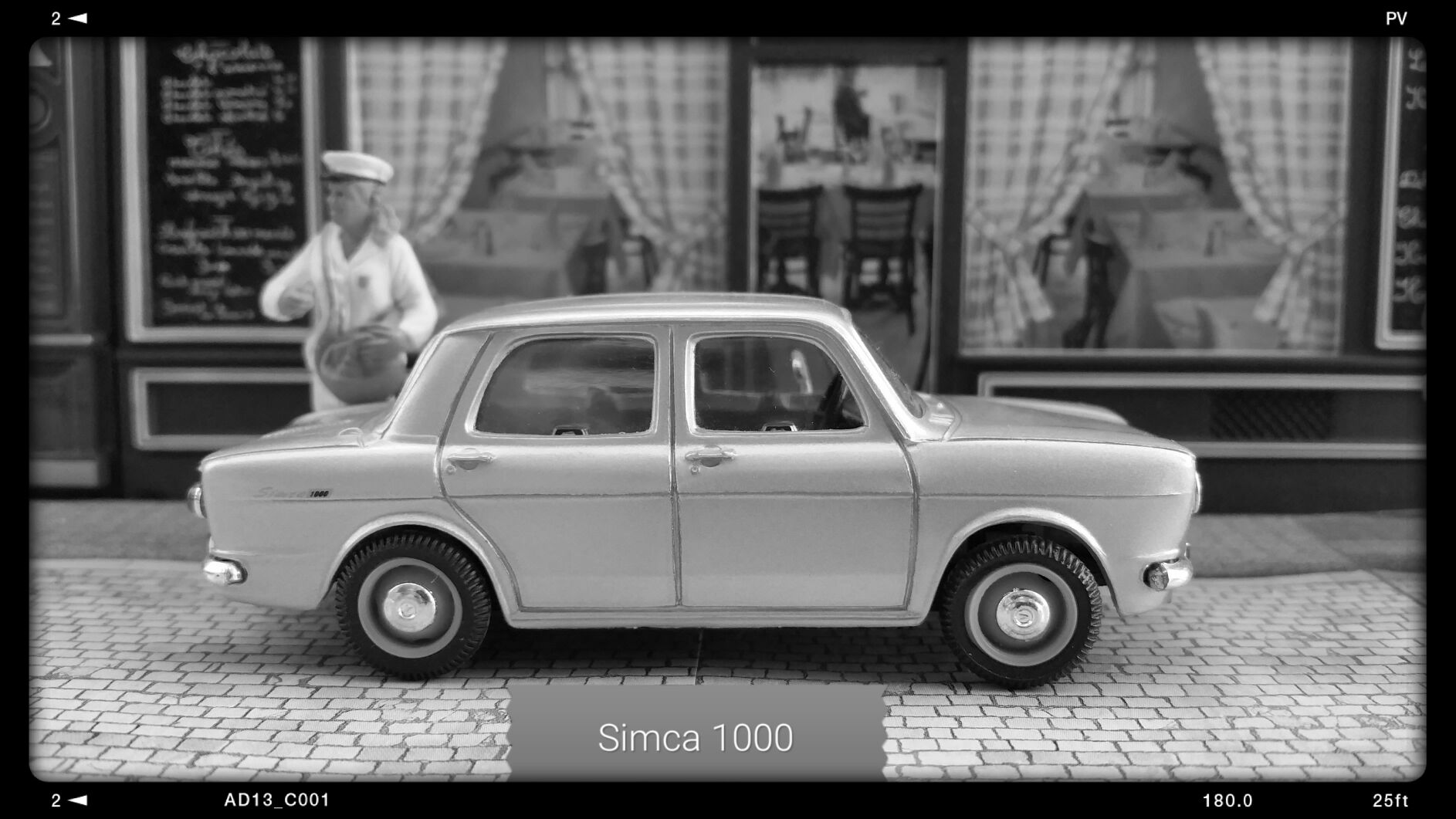Simca 1000 - Voitures françaises d’autrefois toy car collectible - Main Image 2