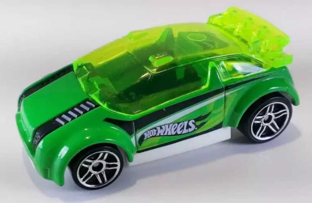 Super Gnat - Spin Storm 5 Pack toy car collectible - Main Image 3