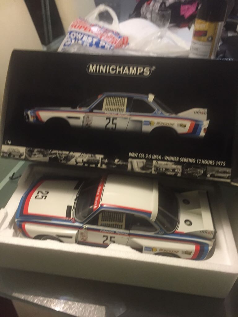 Minichamps  toy car collectible - Main Image 2