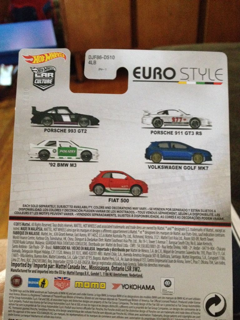 Porsche 993 GT2 - 55th Anniversary: Black & Gold toy car collectible - Main Image 2