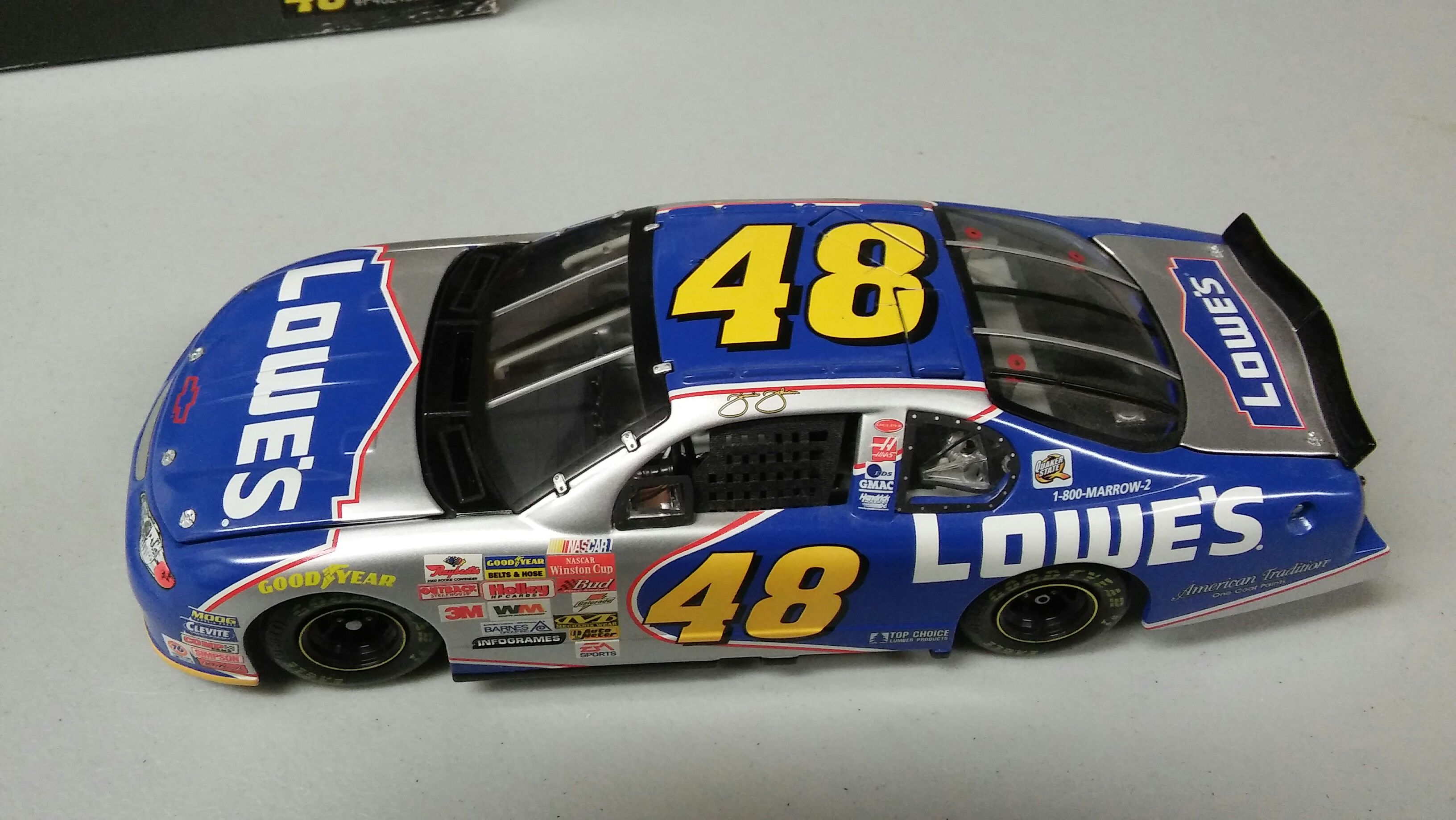 Nascar - Jimmie Johnson Lowe’s #48 - Racing Champions toy car collectible - Main Image 2