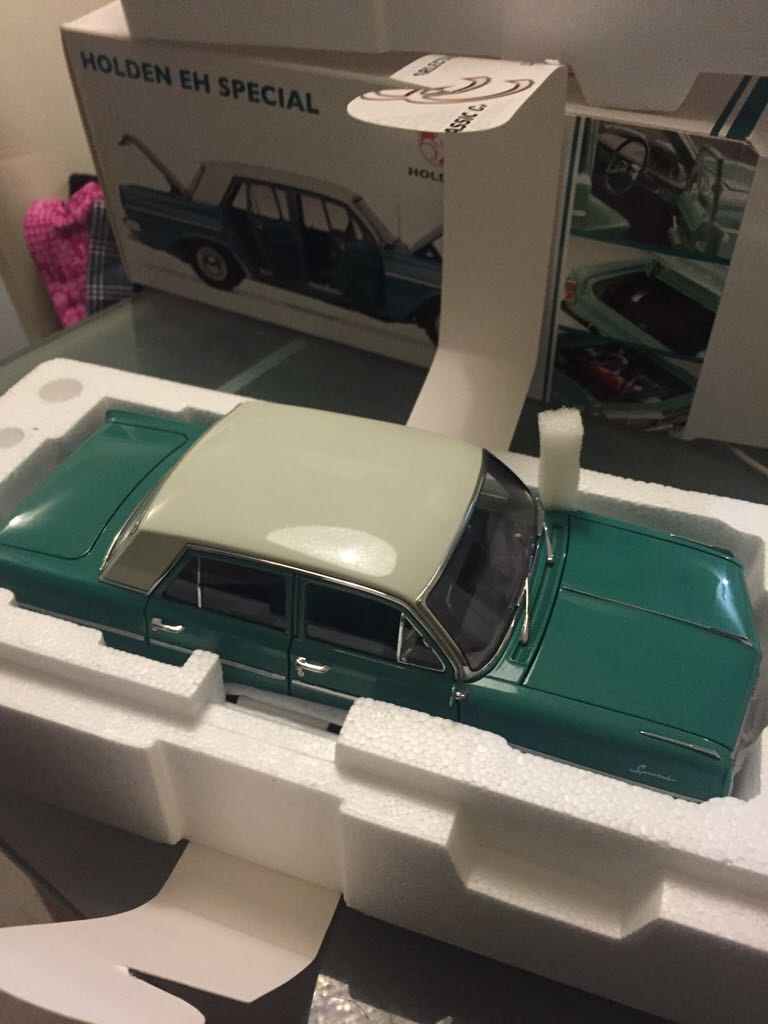 Ford Bronco Verde 1979 con Llanta De Refaccion