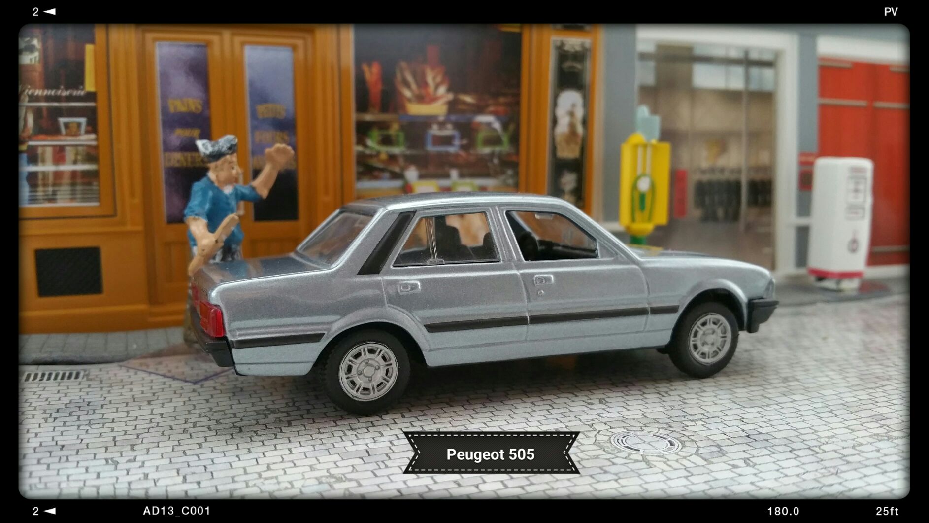 Peugeot 505 - Voitures françaises d’autrefois toy car collectible - Main Image 2