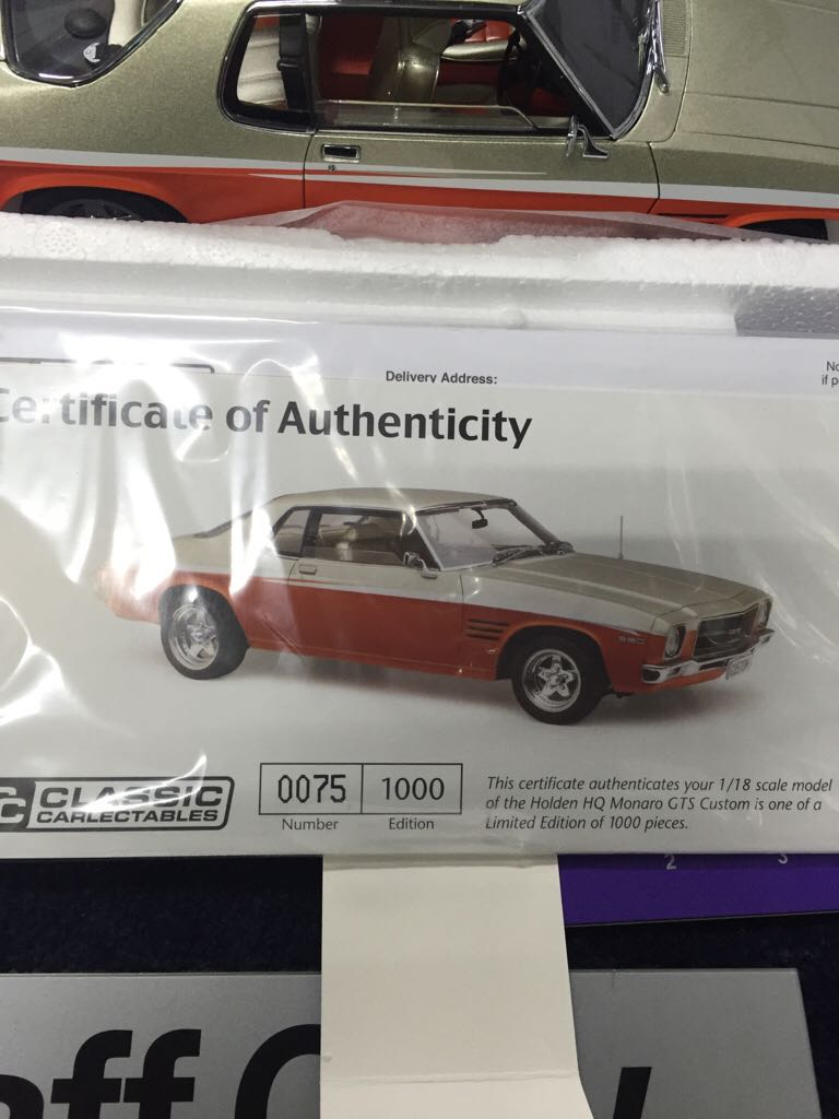 Classic Carlectables  - Road Car toy car collectible - Main Image 2